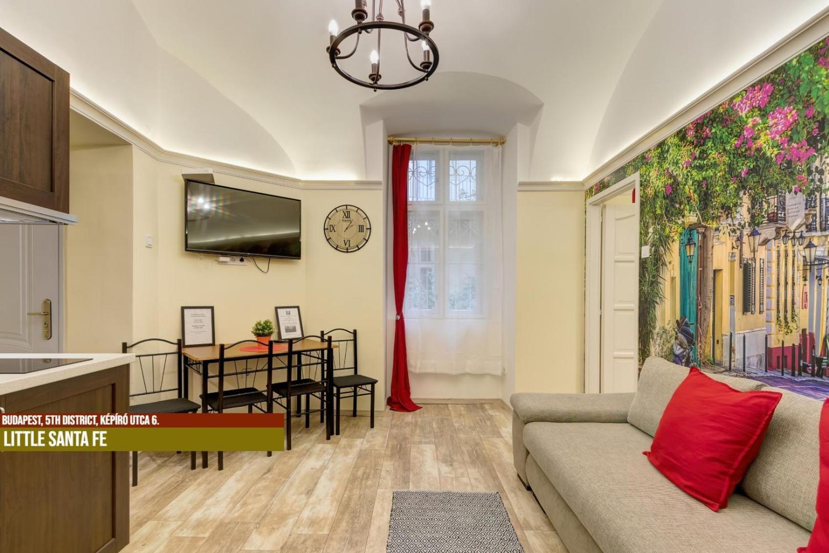 Little Americas Main Street Apartments Budapest Extérieur photo