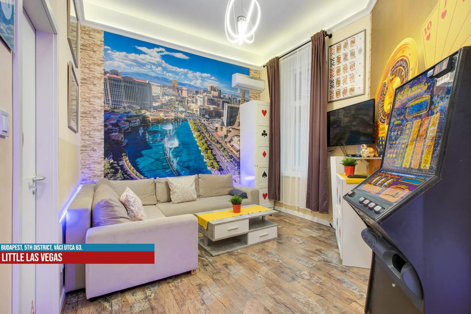 Little Americas Main Street Apartments Budapest Extérieur photo